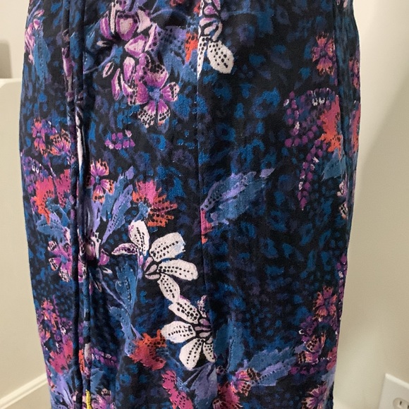 Josie Deep V Mini Dress Size: M NWOT - Picture 13 of 16